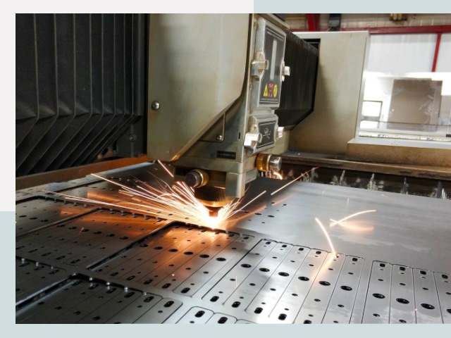 Лазерная резка металла в Сорочинске от 620 руб.